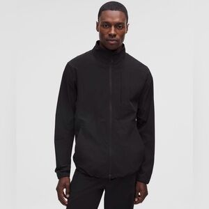 Lululemon Men’s “Soujourn Windbreaker” Jacket (L)